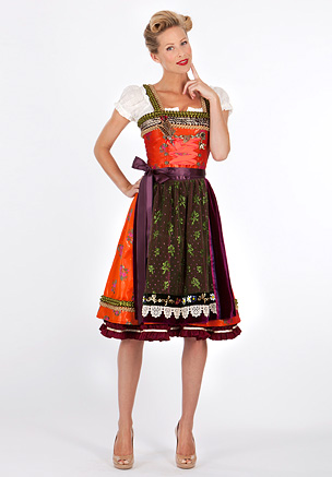 Dirndl Sophie, Lola Paltinger