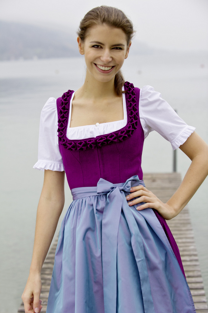 Tostmann Trachten Dirndl