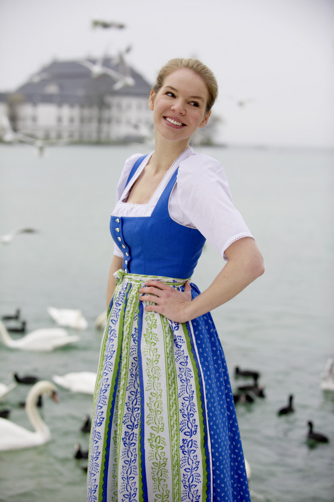 Dirndl Salzburger Blau, Tostmann